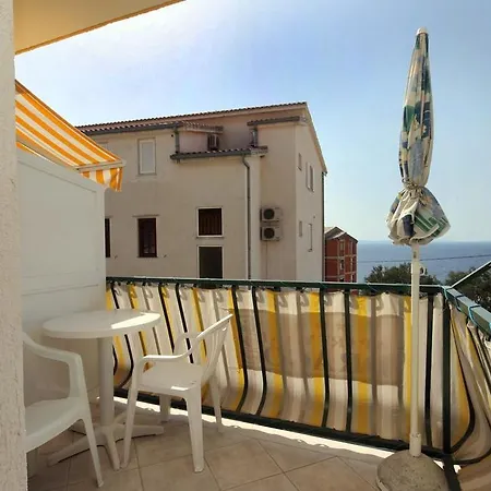 Studio Nemira 4652b Apartamento *